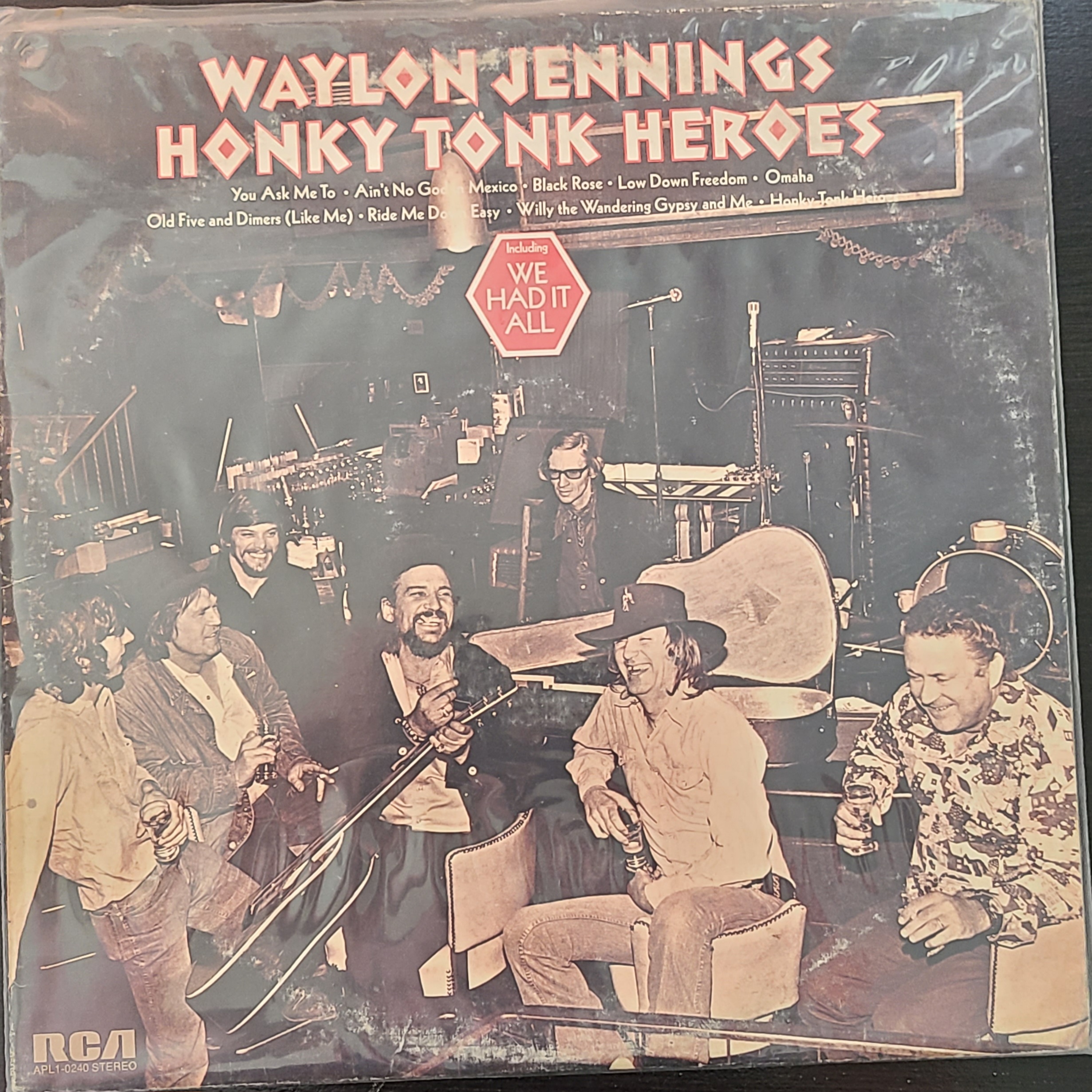 Waylon Jennings 'Honky Tonk Heroes' Vinyl Record ID # APL1-0240